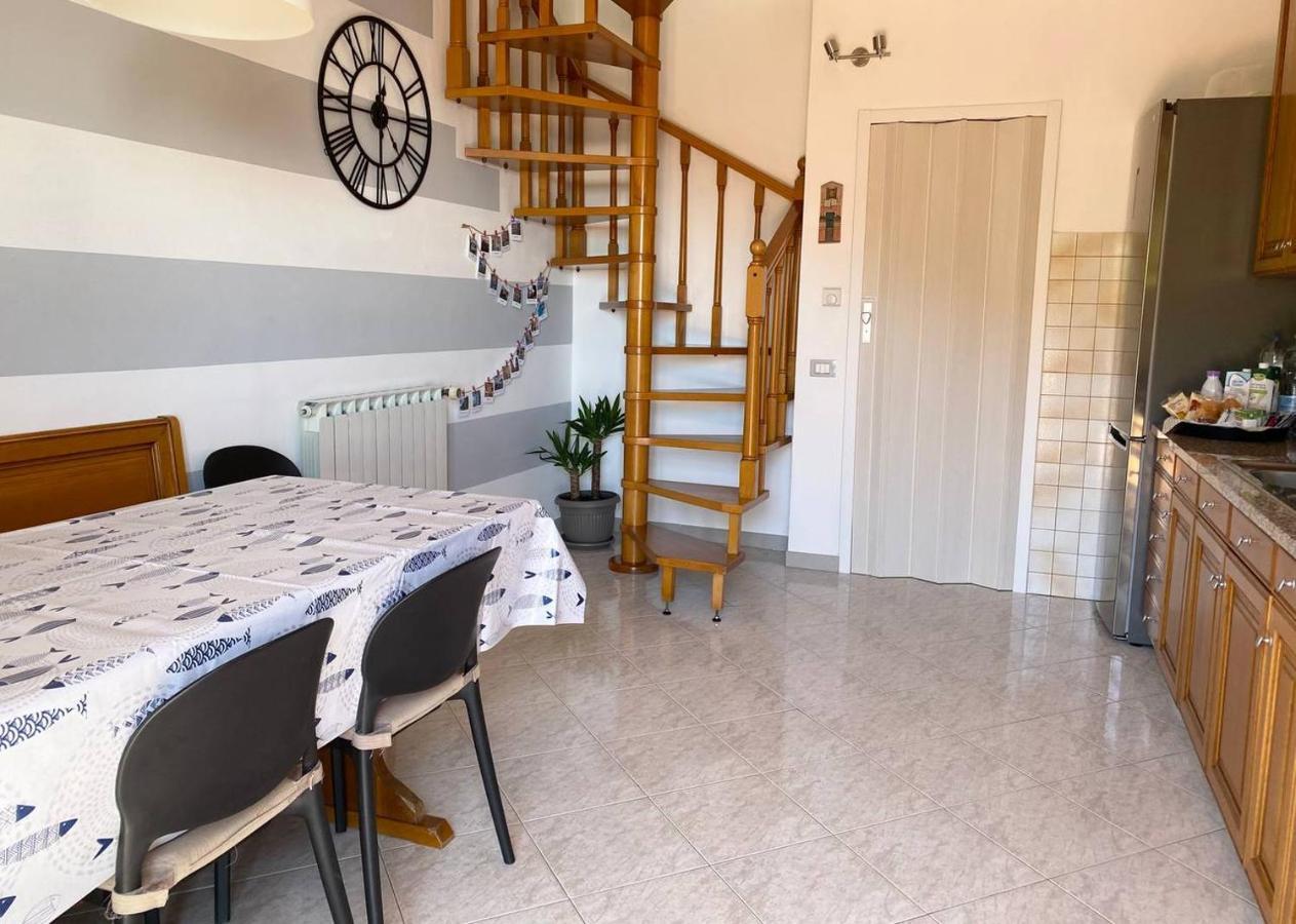 Sunrise Apartament Монтеросо ал Маре Екстериор снимка
